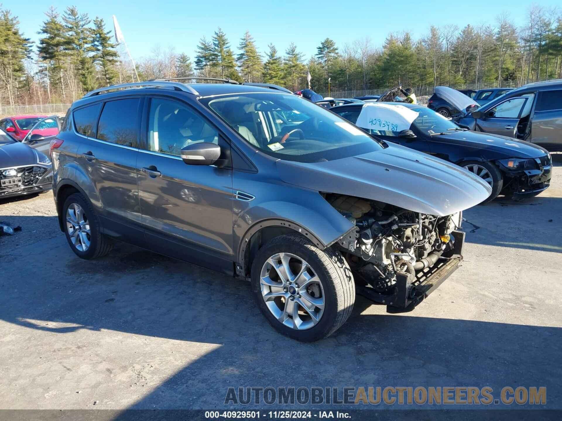 1FMCU9J91EUE44910 FORD ESCAPE 2014