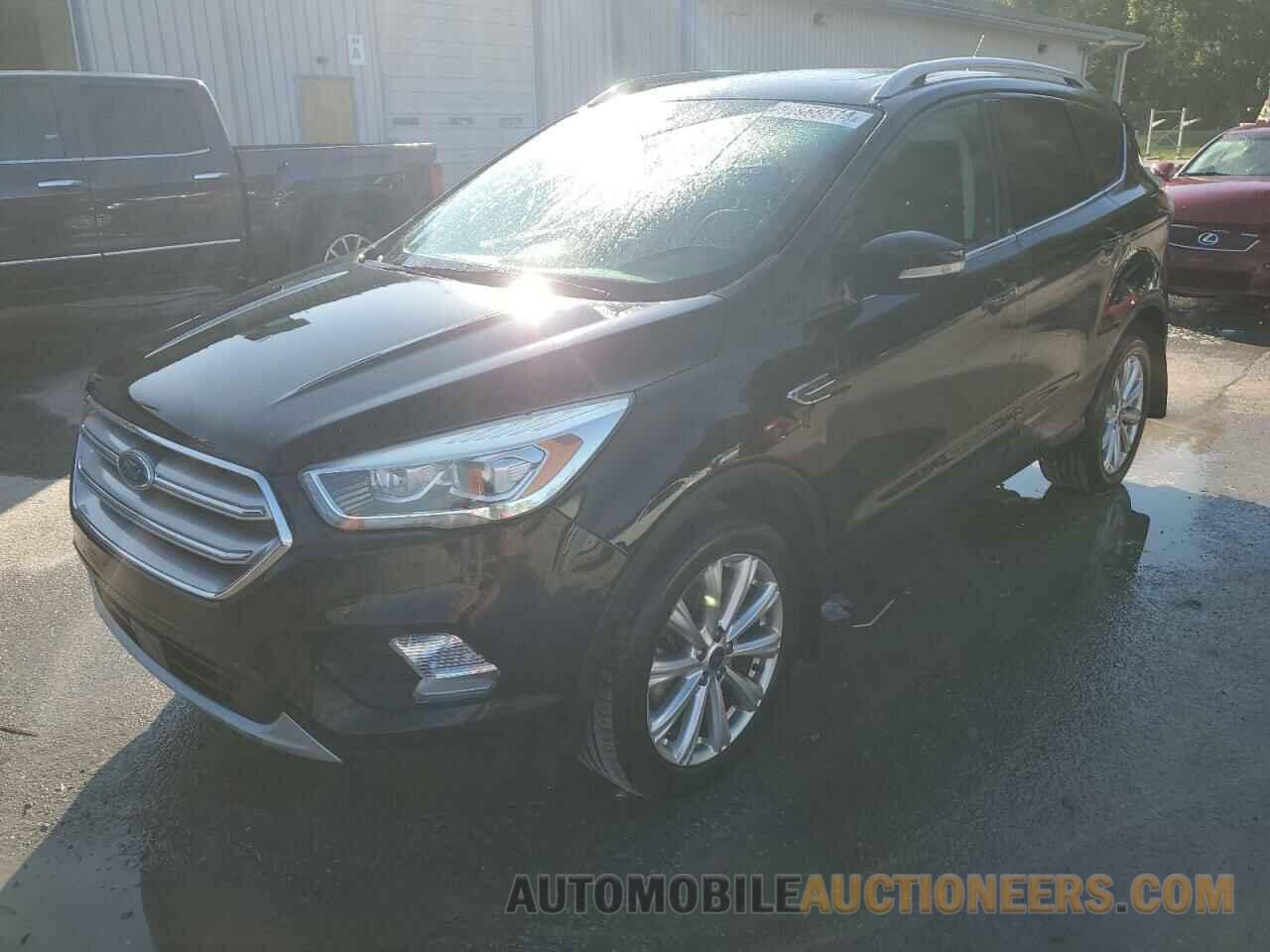 1FMCU9J91HUC66629 FORD ESCAPE 2017