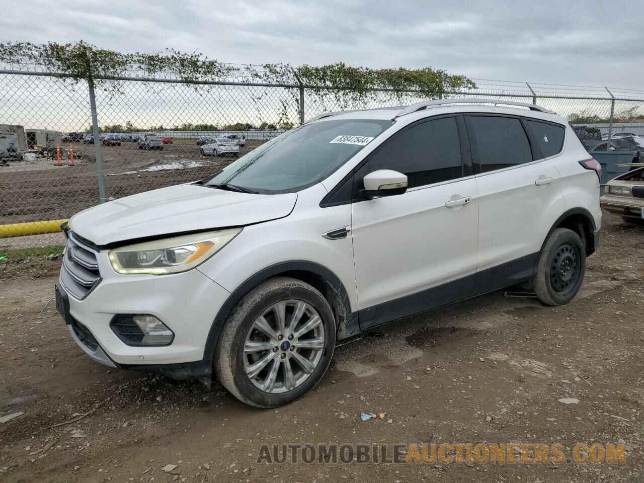 1FMCU9J91HUE57631 FORD ESCAPE 2017