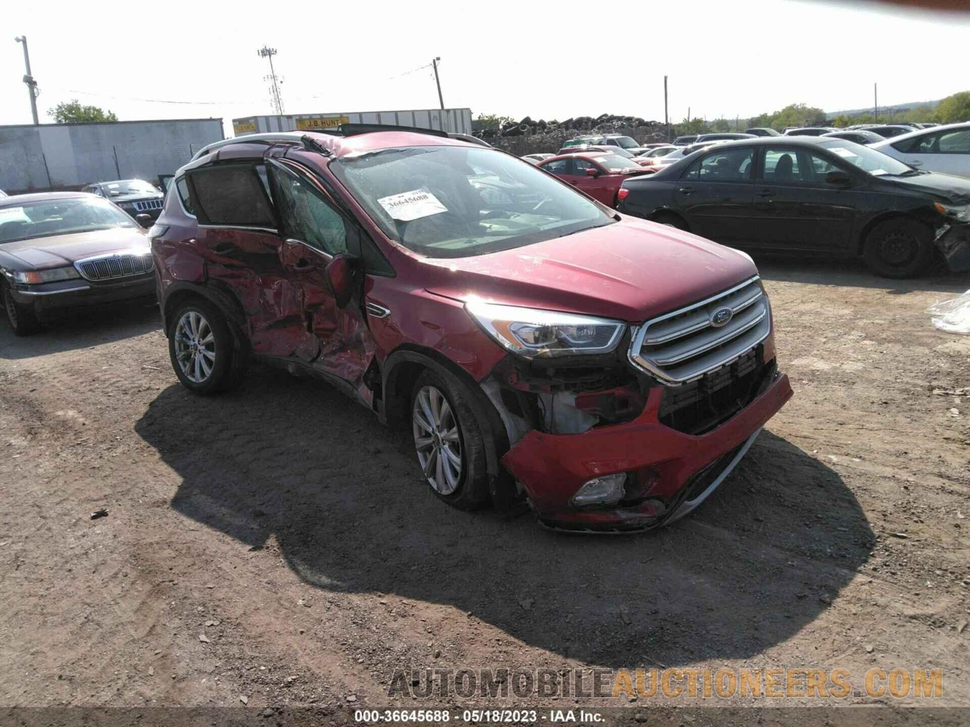 1FMCU9J91JUC72601 FORD ESCAPE 2018