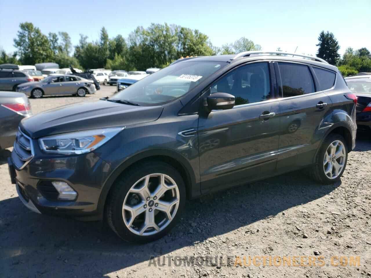 1FMCU9J91KUA64123 FORD ESCAPE 2019