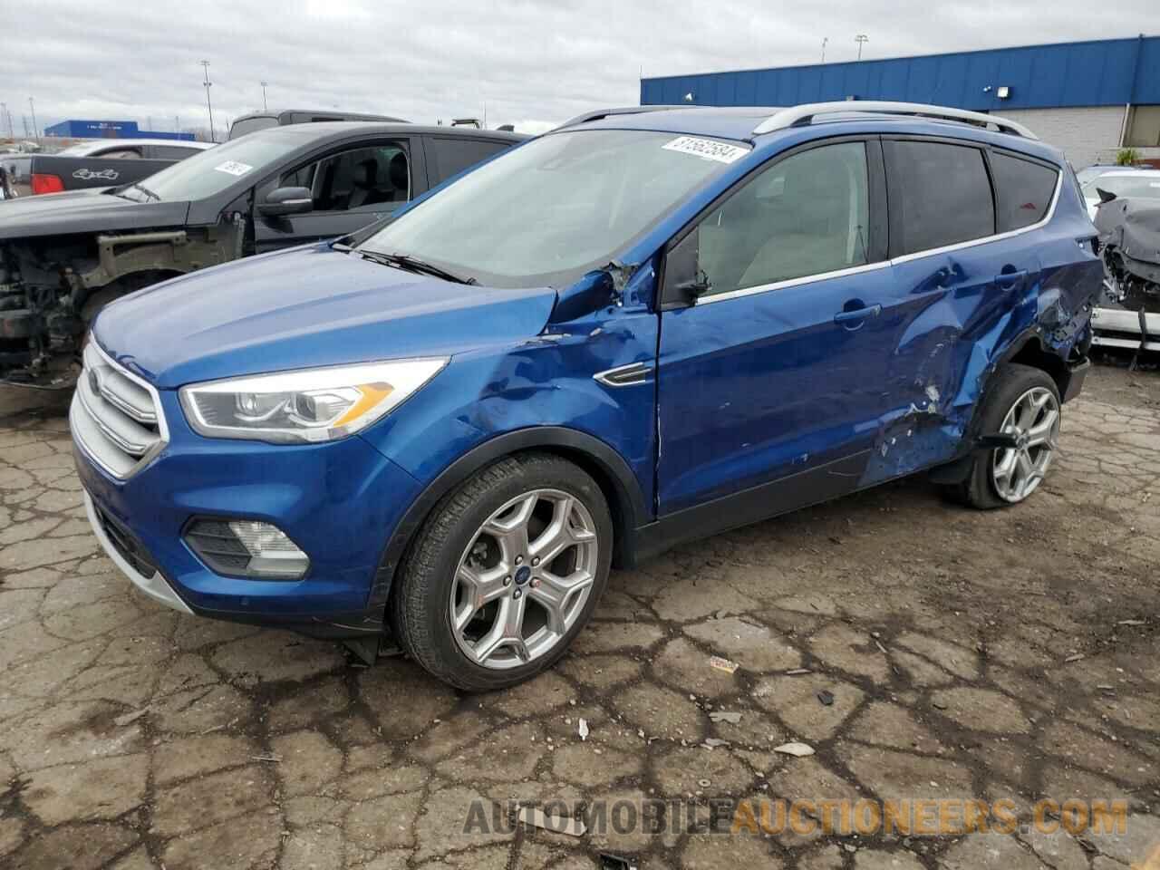 1FMCU9J91KUC09709 FORD ESCAPE 2019