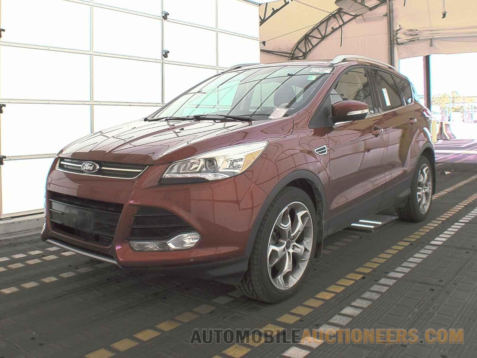 1FMCU9J92GUA05380 Ford Escape 2016