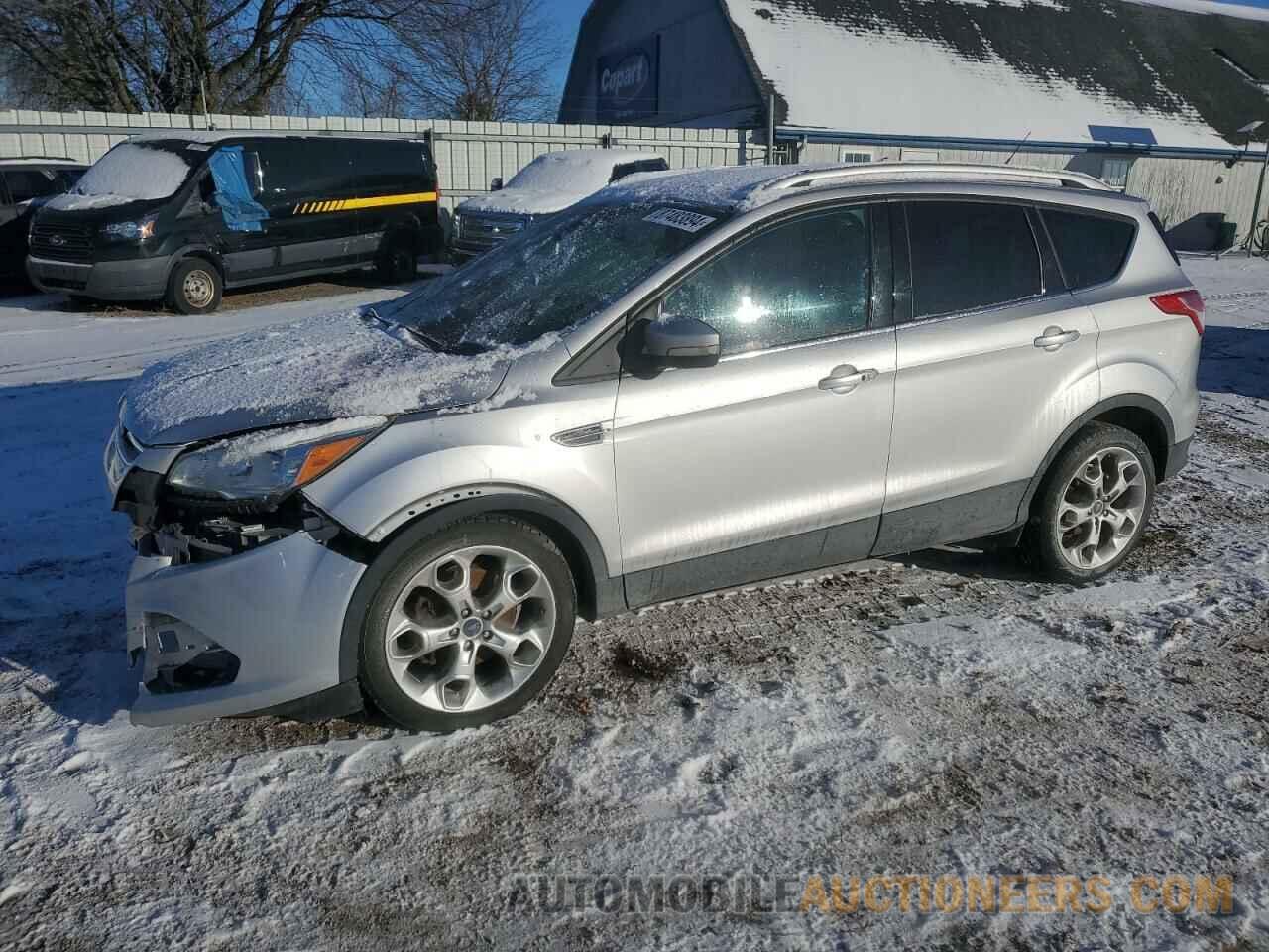 1FMCU9J92GUB13904 FORD ESCAPE 2016