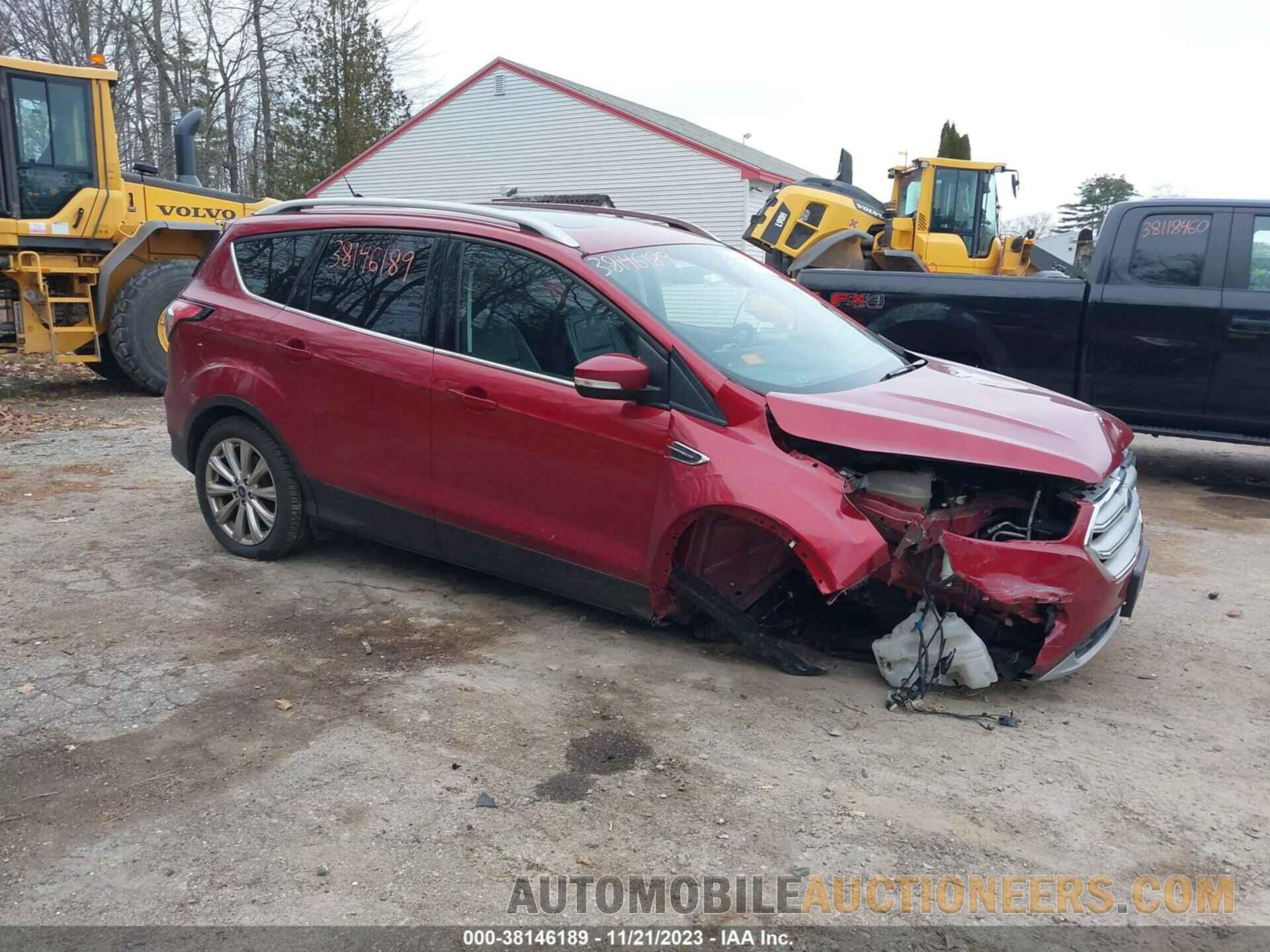 1FMCU9J92JUC02444 FORD ESCAPE 2018