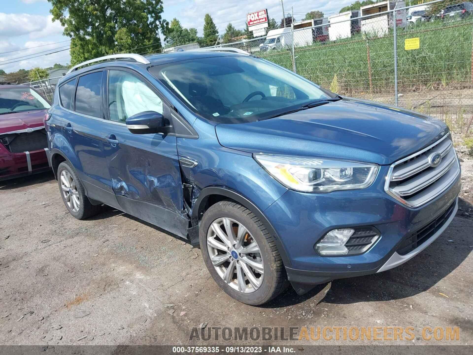 1FMCU9J92JUC79413 FORD ESCAPE 2018