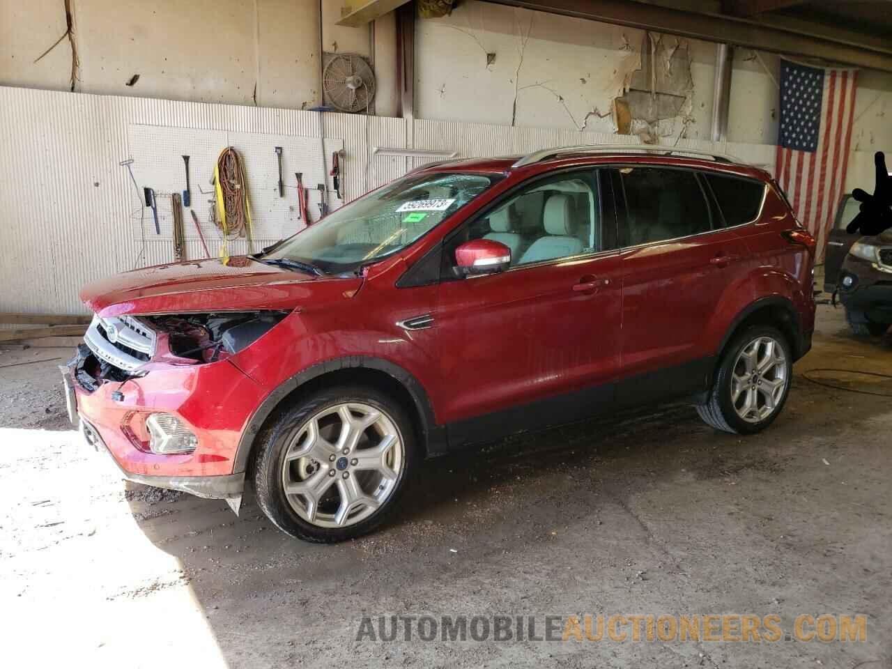 1FMCU9J92KUC53900 FORD ESCAPE 2019