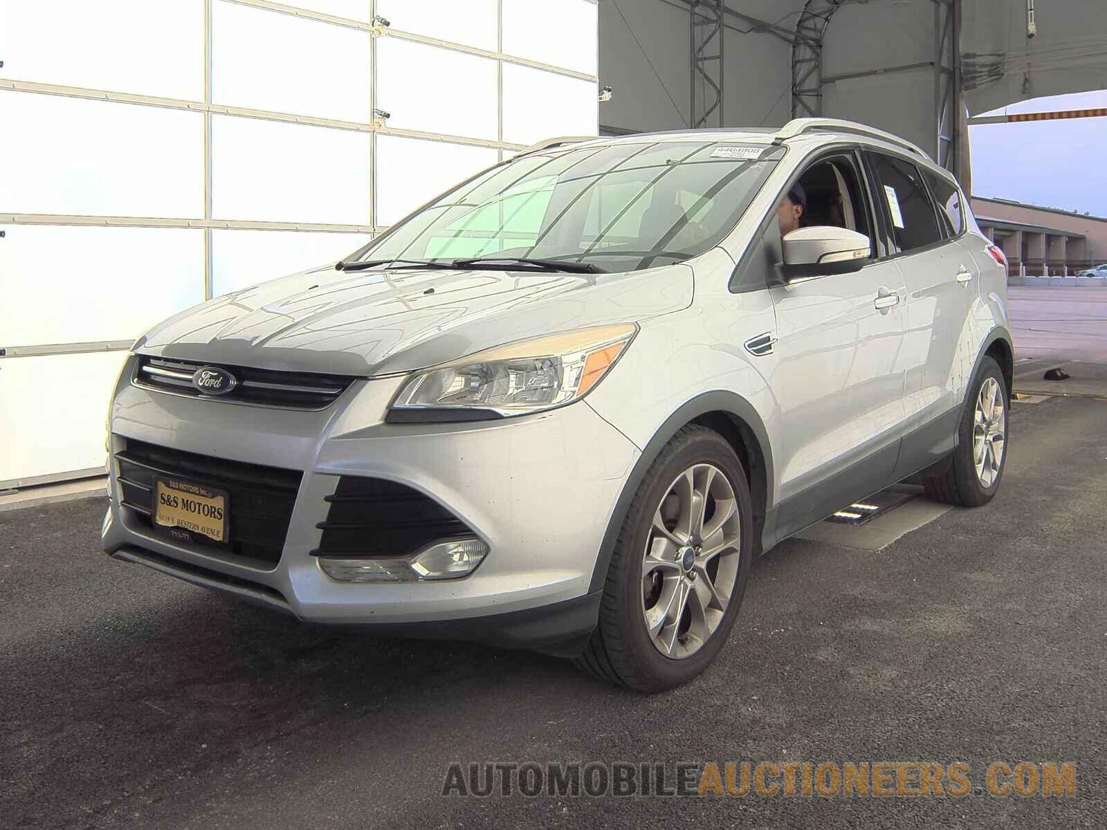 1FMCU9J93FUB11206 Ford Escape 2015