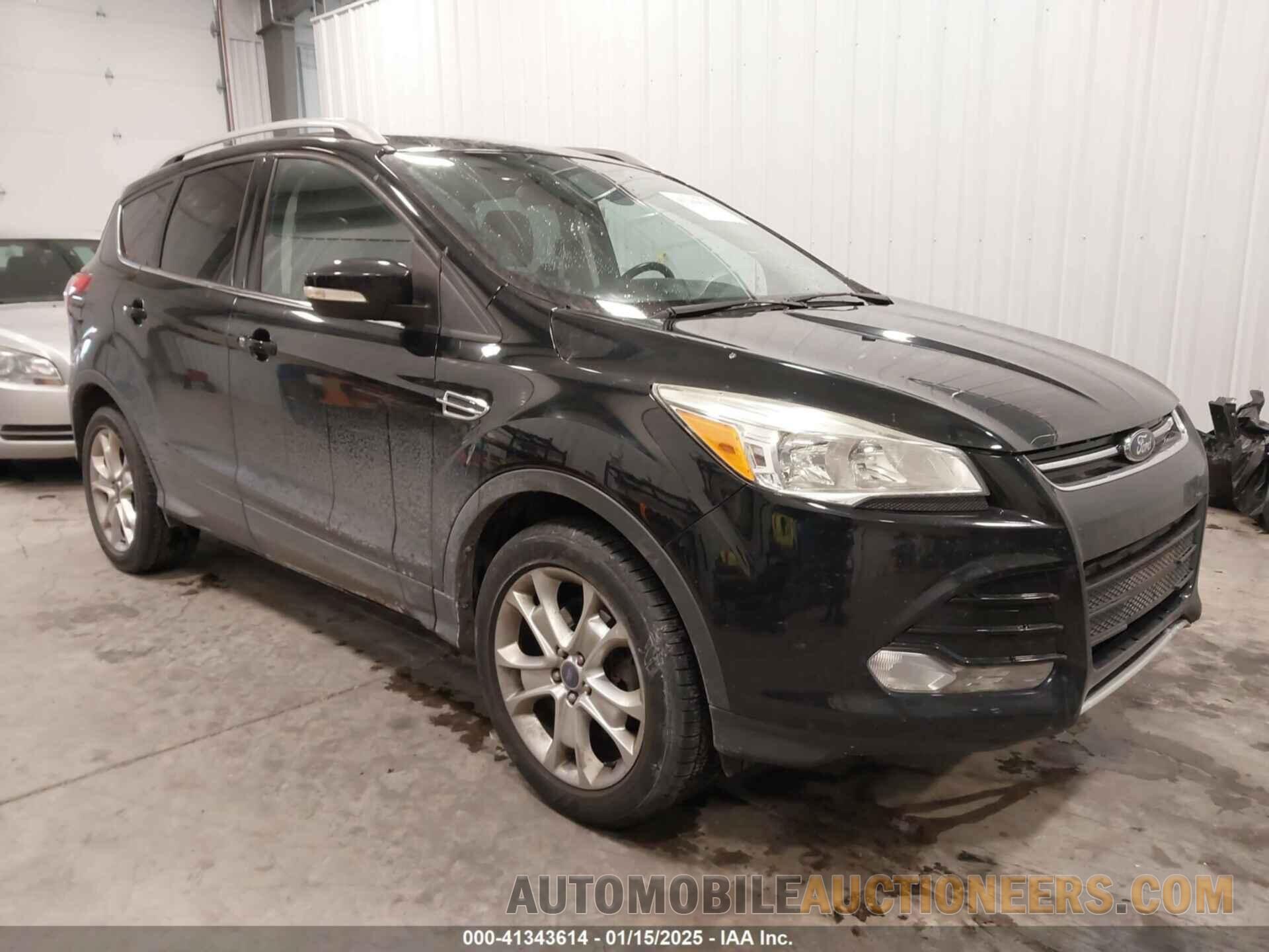 1FMCU9J93GUA77558 FORD ESCAPE 2016