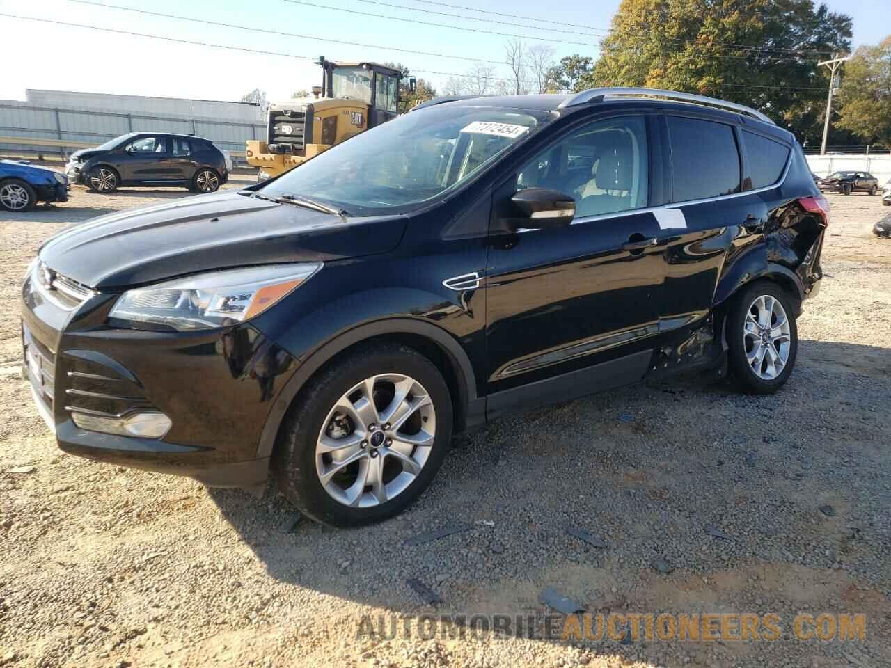 1FMCU9J93GUB66319 FORD ESCAPE 2016