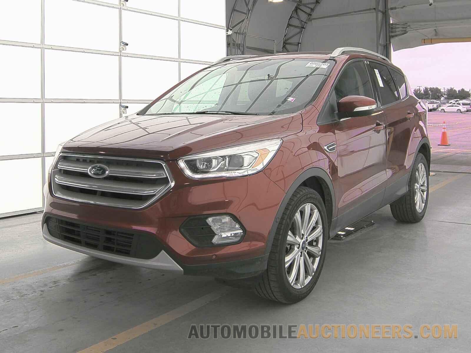 1FMCU9J93JUB40424 Ford Escape 2018