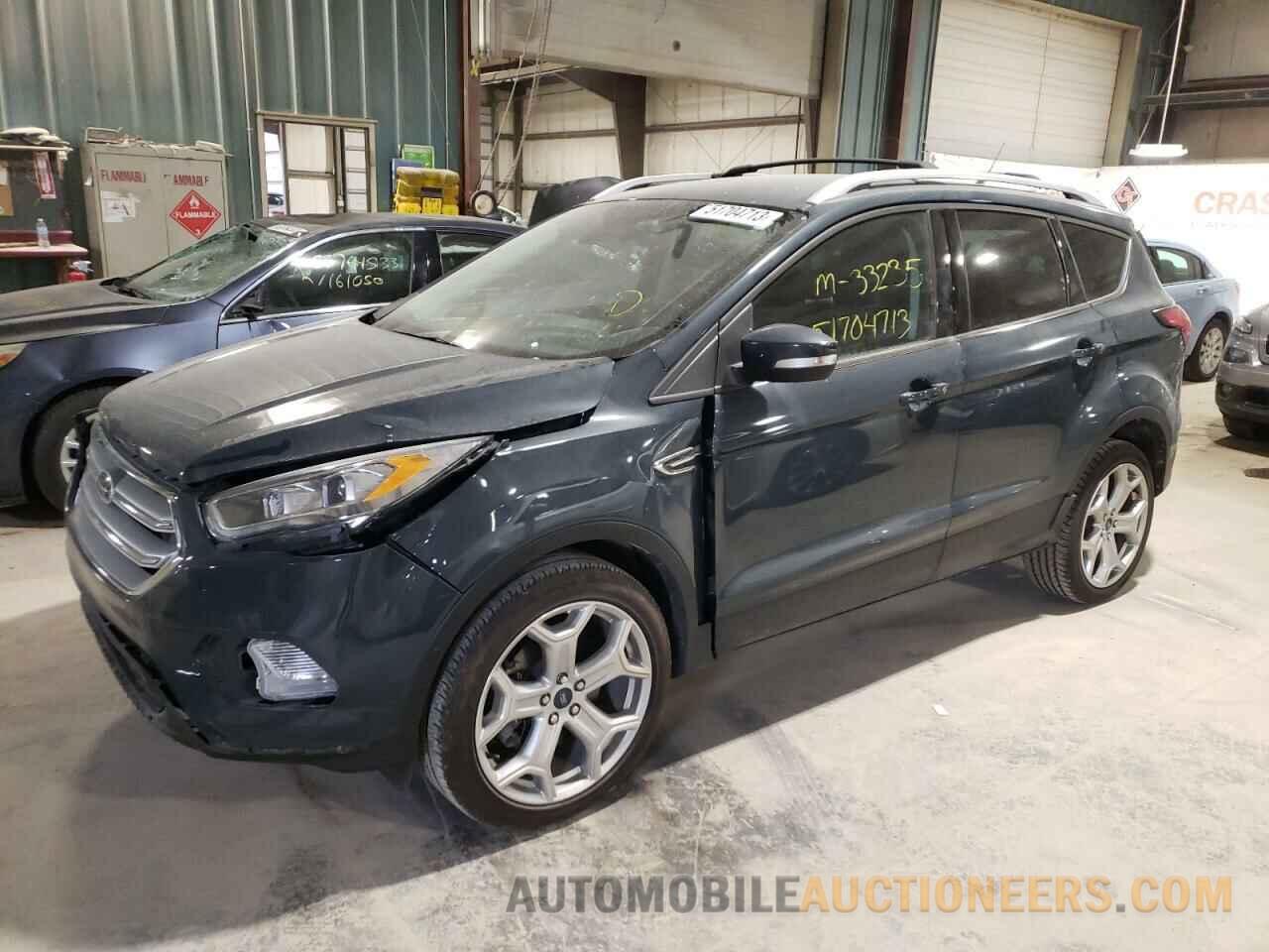 1FMCU9J93KUA77116 FORD ESCAPE 2019