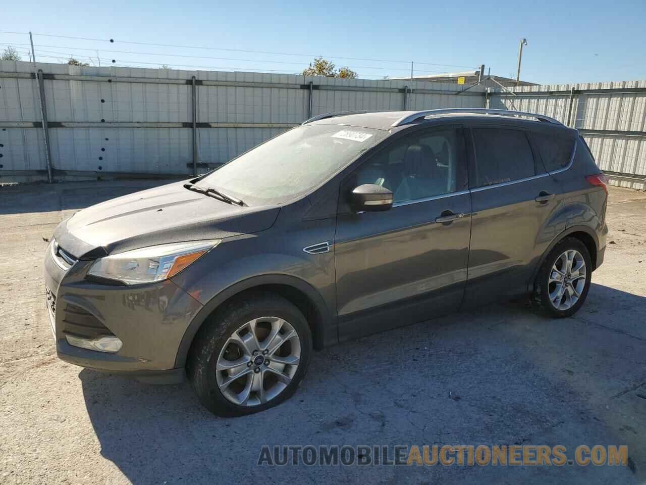 1FMCU9J94GUA57142 FORD ESCAPE 2016