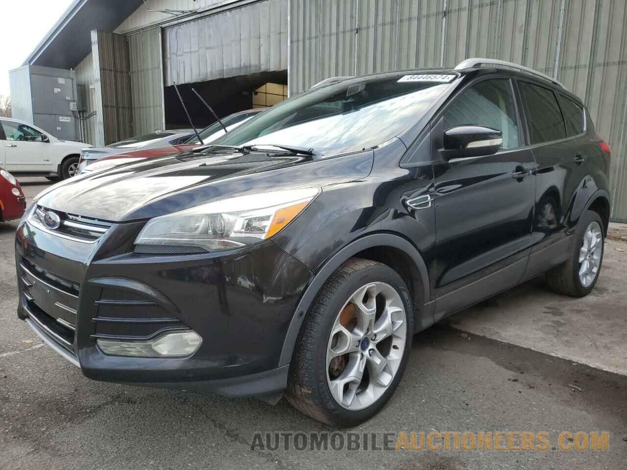 1FMCU9J94GUC47832 FORD ESCAPE 2016