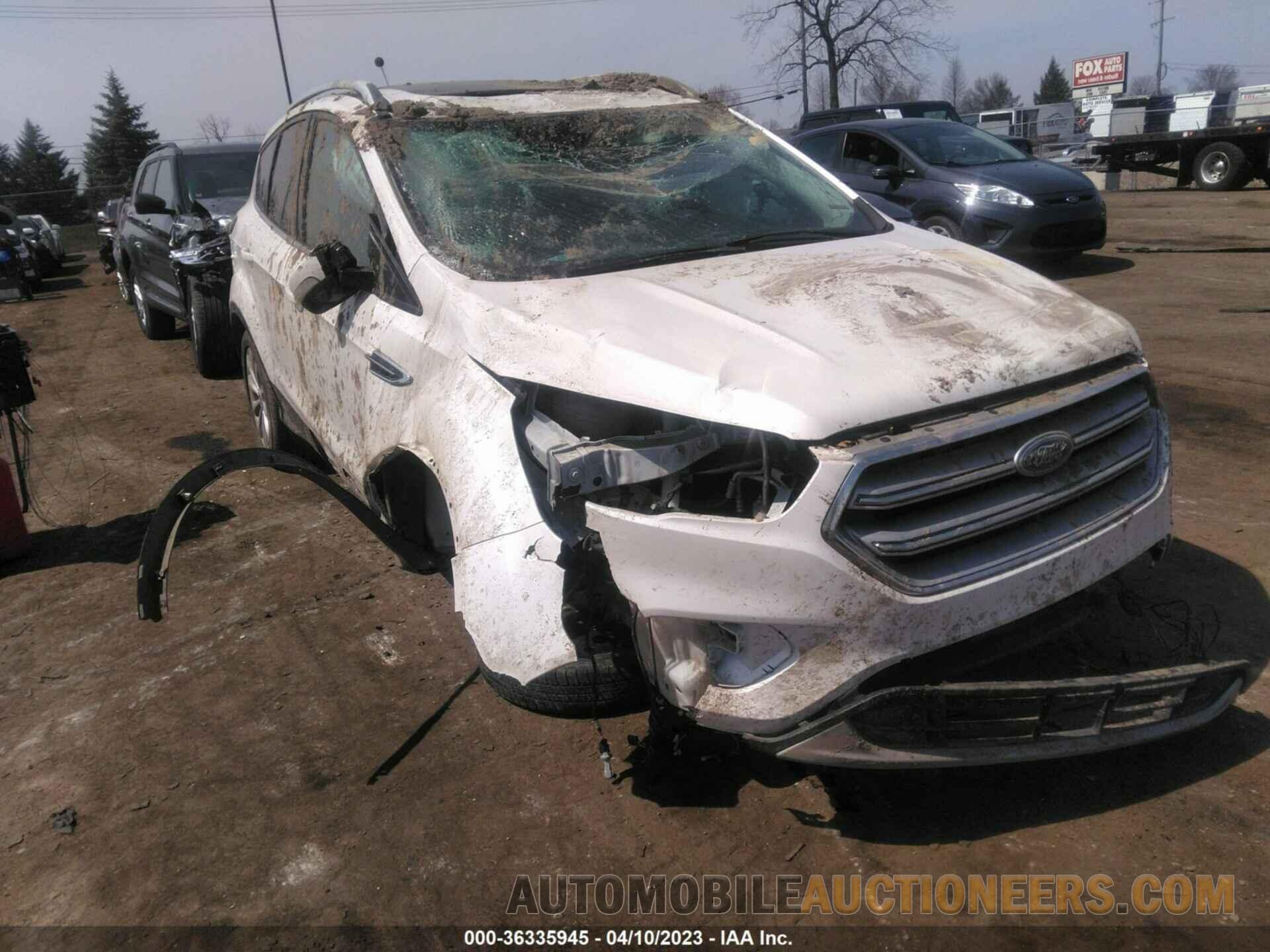 1FMCU9J94JUD03646 FORD ESCAPE 2018