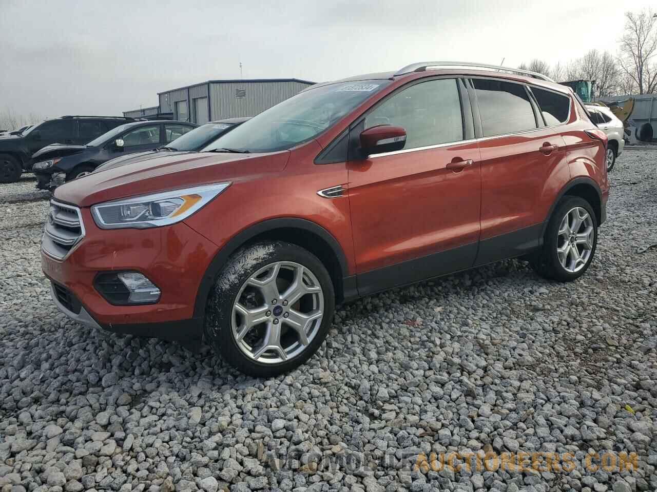 1FMCU9J94KUA33660 FORD ESCAPE 2019