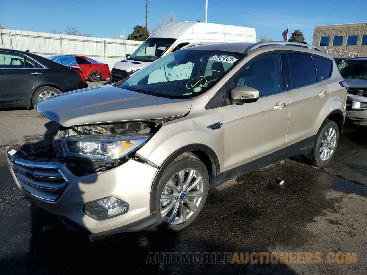 1FMCU9J95JUA30927 FORD ESCAPE 2018