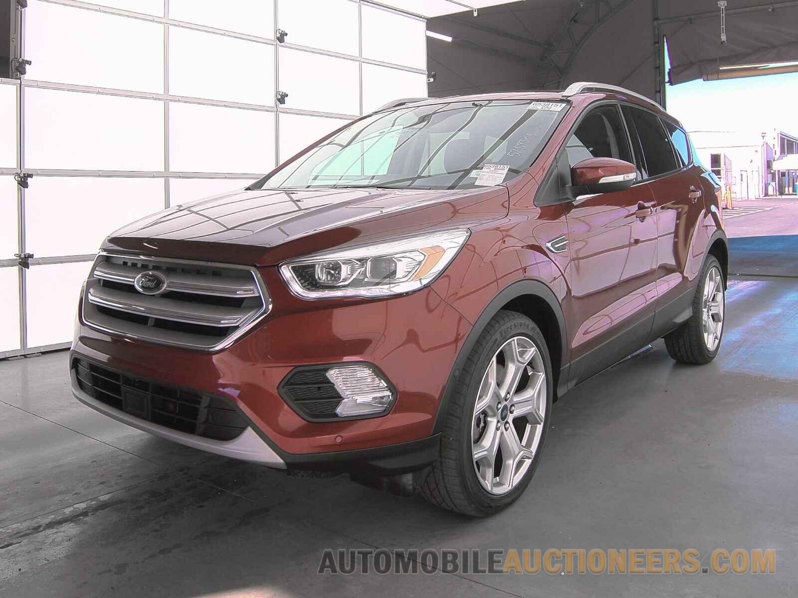 1FMCU9J95JUB30834 Ford Escape 2018