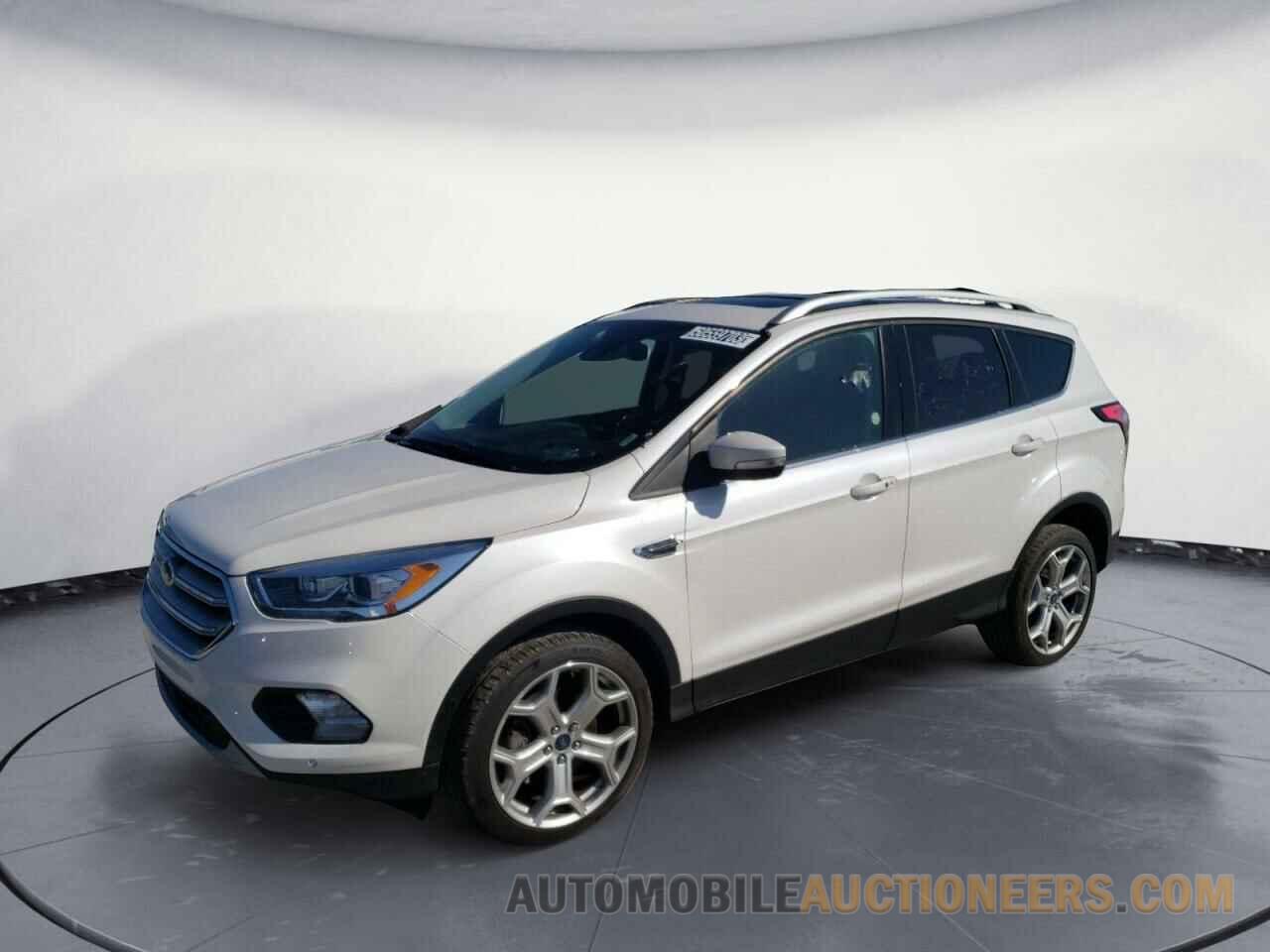 1FMCU9J95JUC58894 FORD ESCAPE 2018