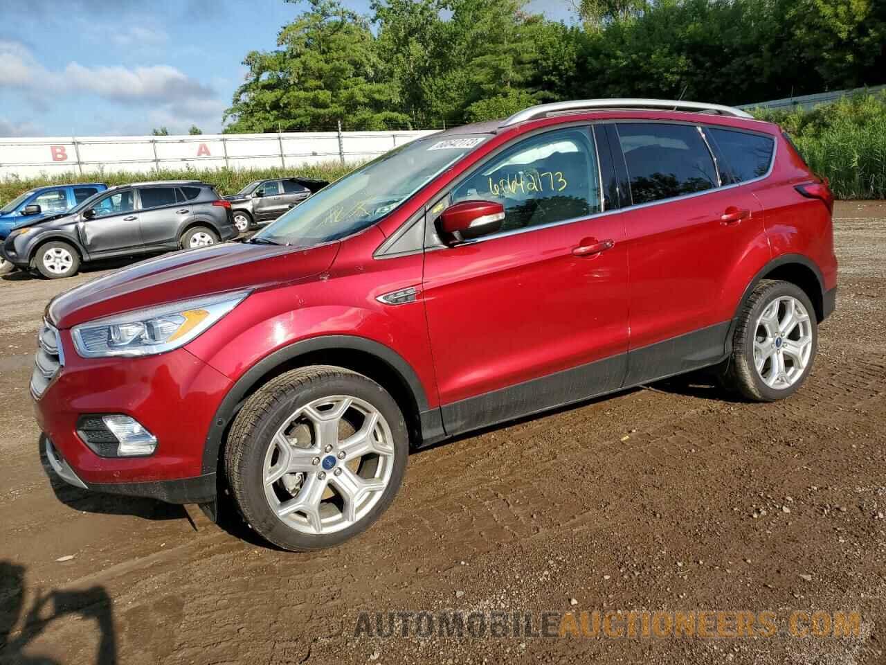 1FMCU9J95KUA81992 FORD ESCAPE 2019