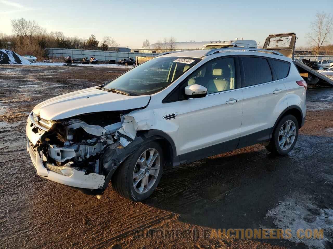 1FMCU9J96EUC65956 FORD ESCAPE 2014