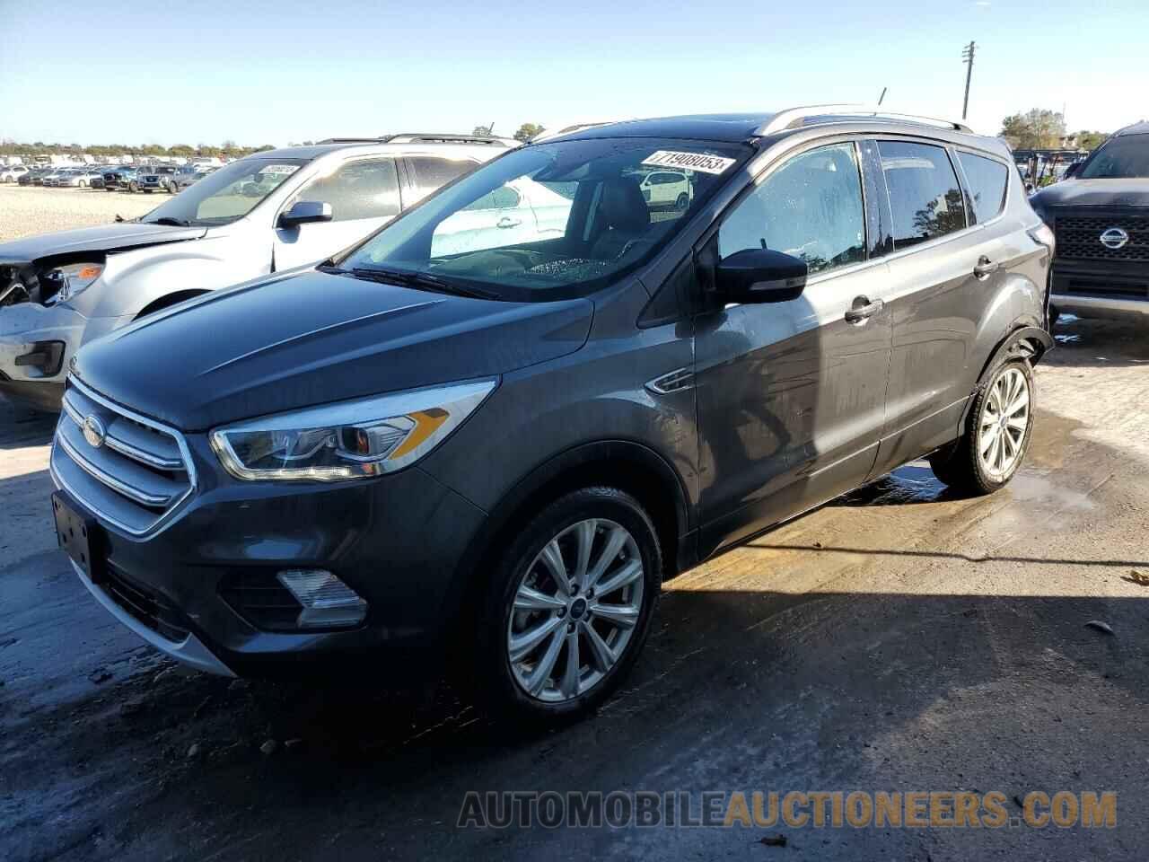 1FMCU9J96JUA14946 FORD ESCAPE 2018