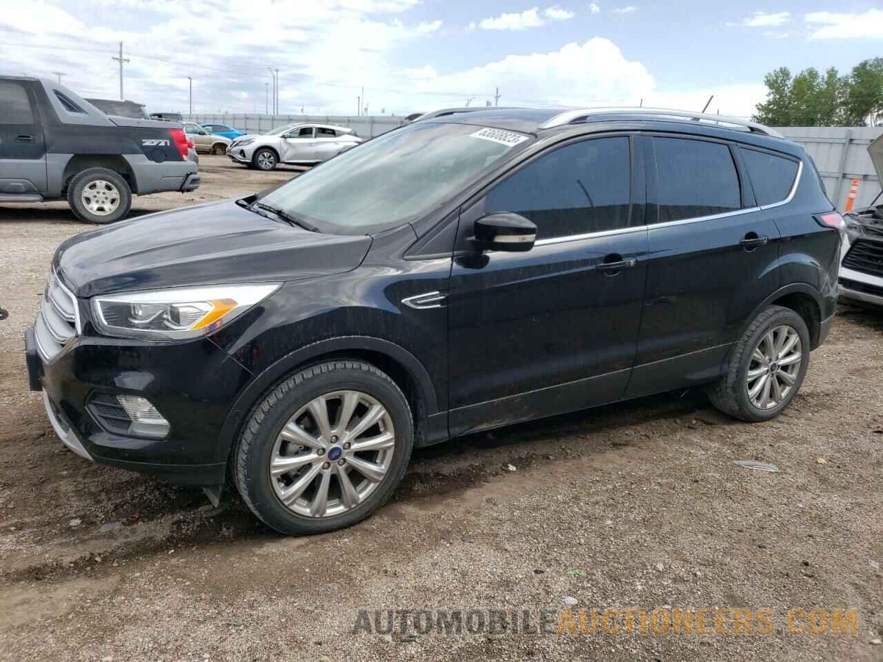 1FMCU9J96JUA71664 FORD ESCAPE 2018