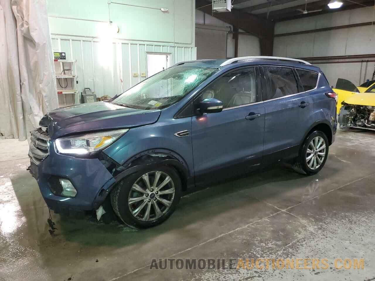 1FMCU9J96JUC00423 FORD ESCAPE 2018