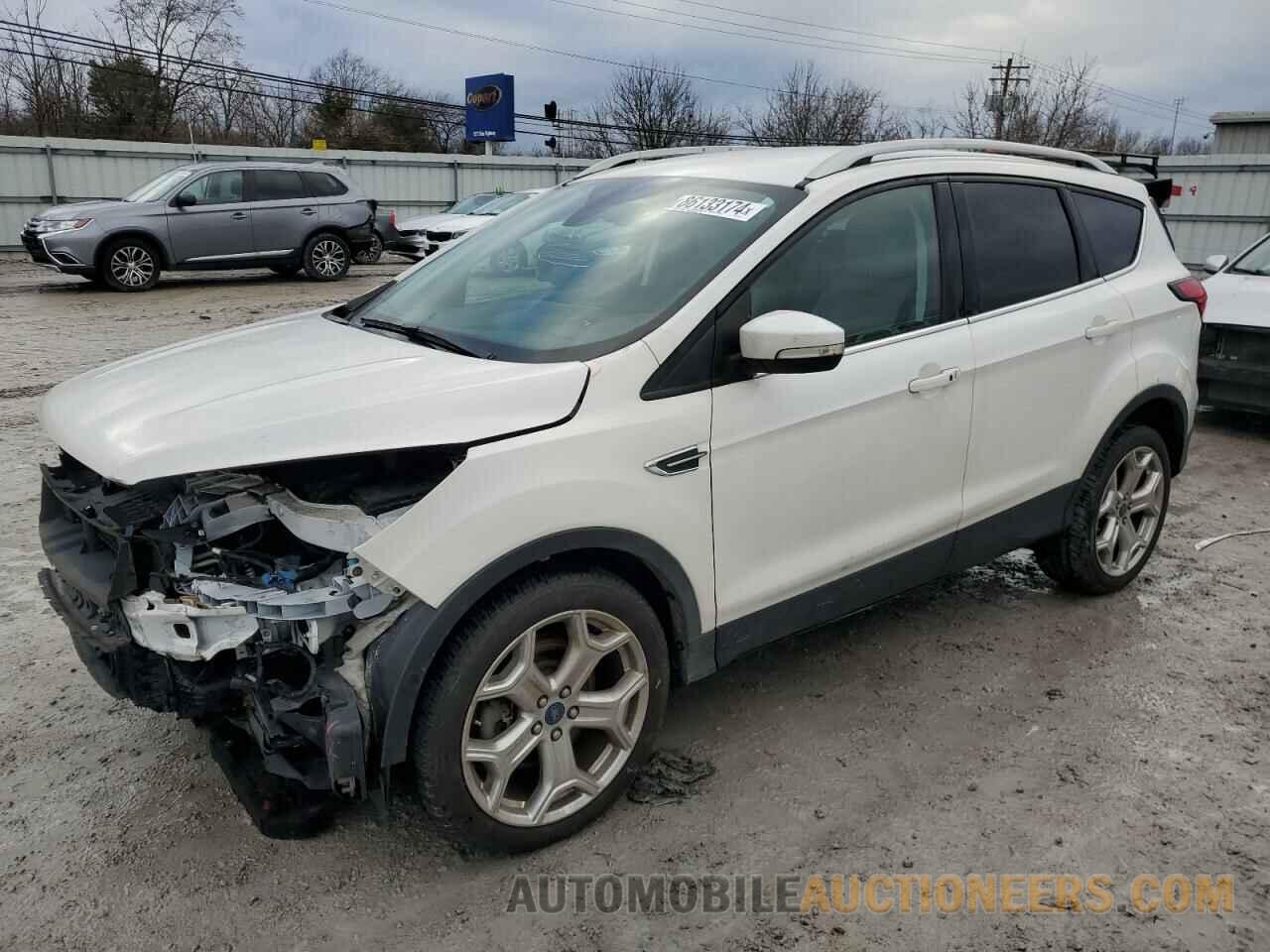 1FMCU9J96KUA14978 FORD ESCAPE 2019