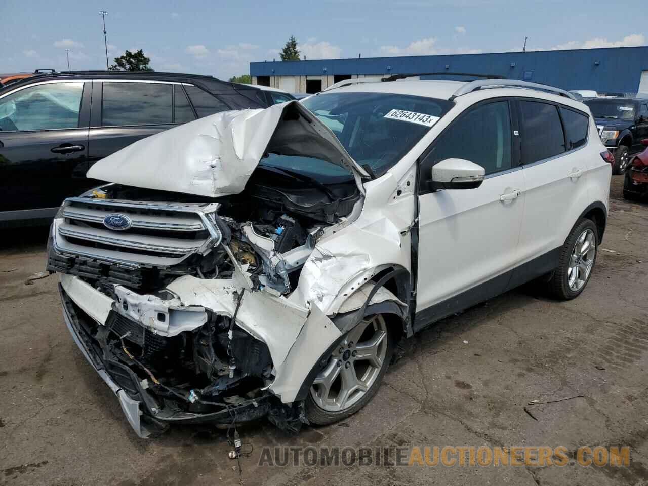 1FMCU9J96KUA16357 FORD ESCAPE 2019