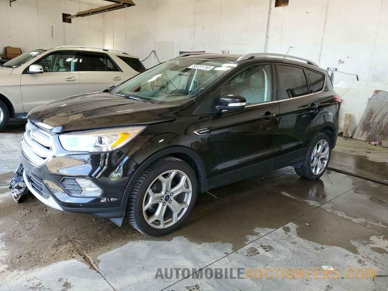 1FMCU9J96KUB56232 FORD ESCAPE 2019