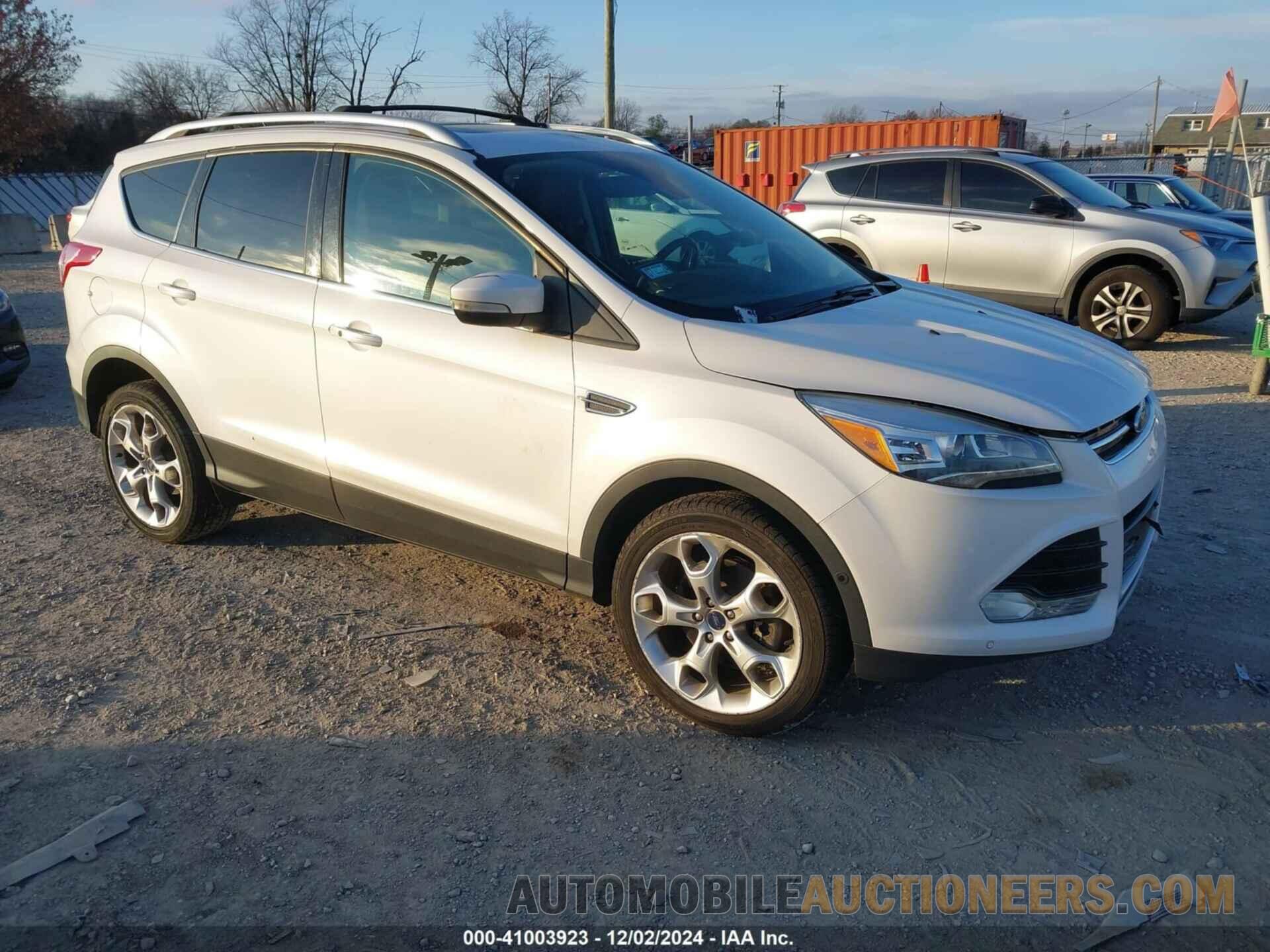 1FMCU9J97DUC60070 FORD ESCAPE 2013