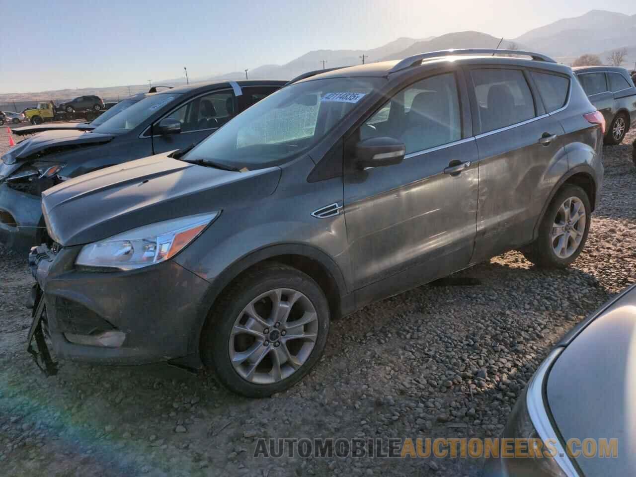 1FMCU9J97EUA42227 FORD ESCAPE 2014