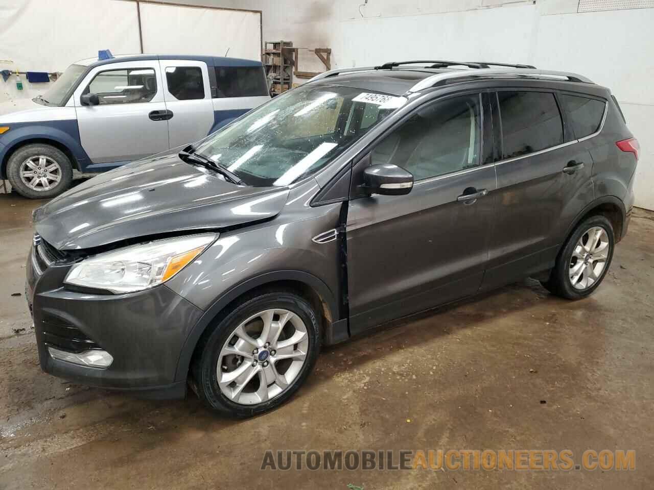 1FMCU9J97FUA21198 FORD ESCAPE 2015