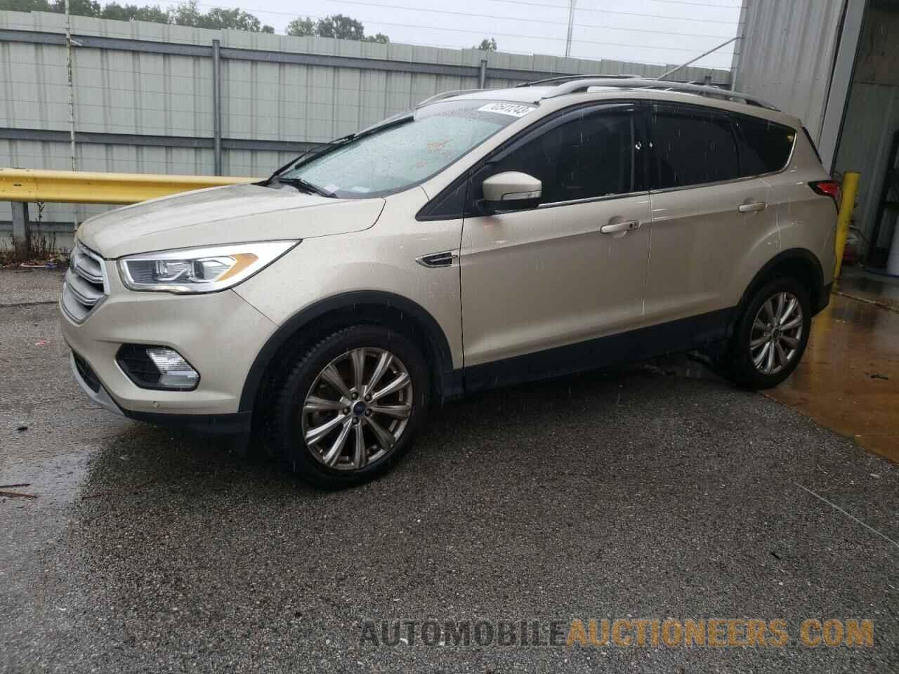 1FMCU9J97JUB96009 FORD ESCAPE 2018