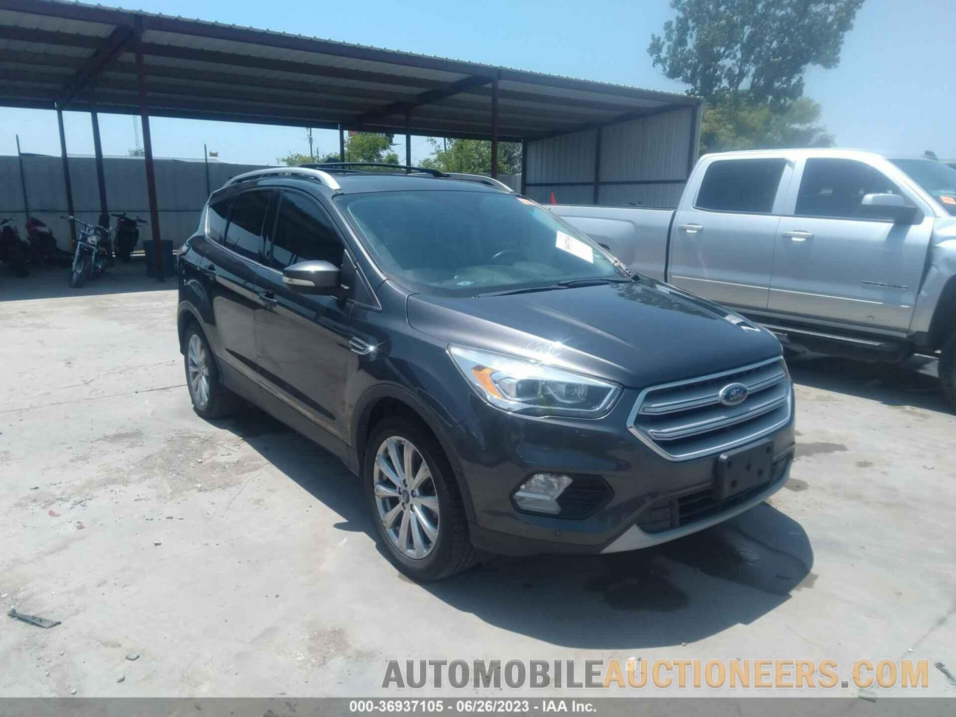 1FMCU9J97JUC06568 FORD ESCAPE 2018