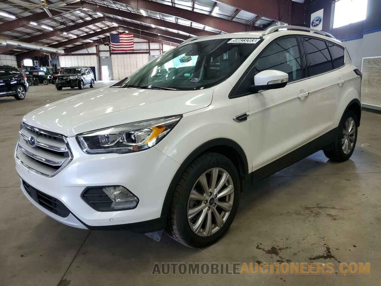 1FMCU9J97JUC26335 FORD ESCAPE 2018