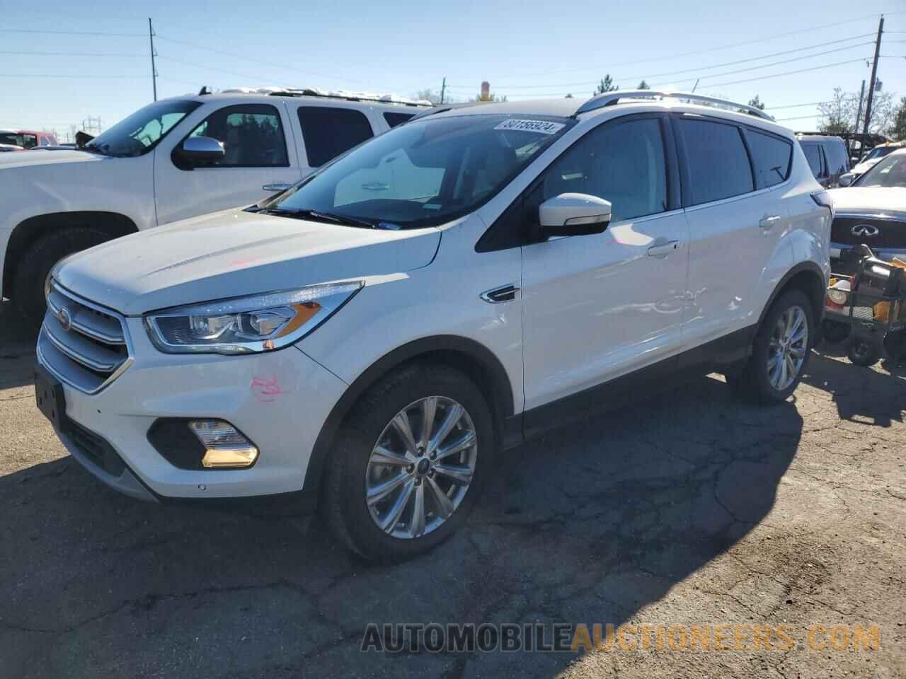 1FMCU9J97JUC35987 FORD ESCAPE 2018