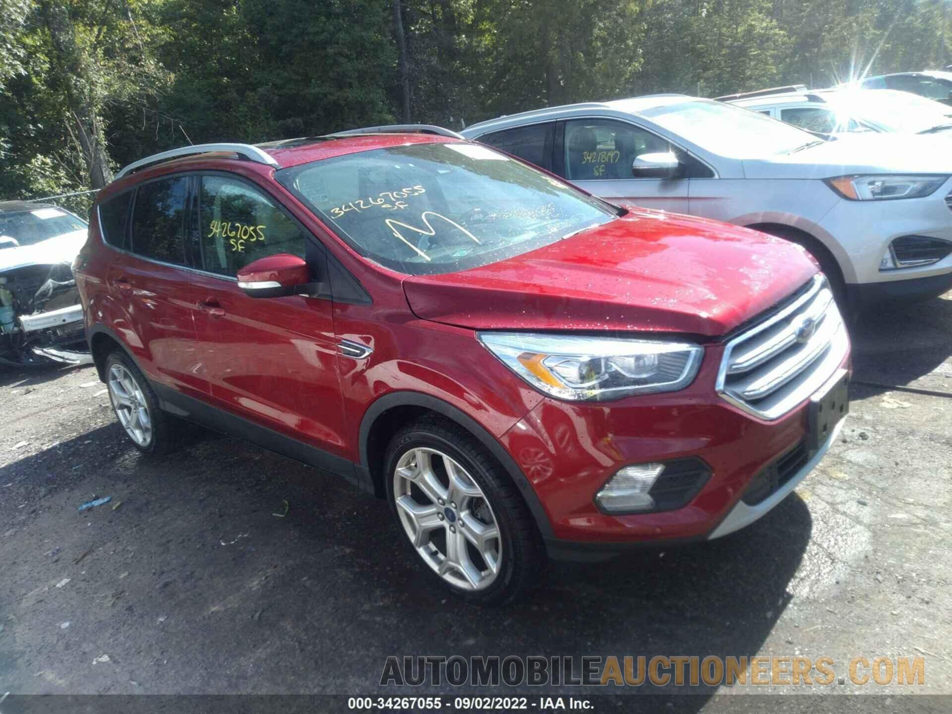 1FMCU9J97JUC55690 FORD ESCAPE 2018