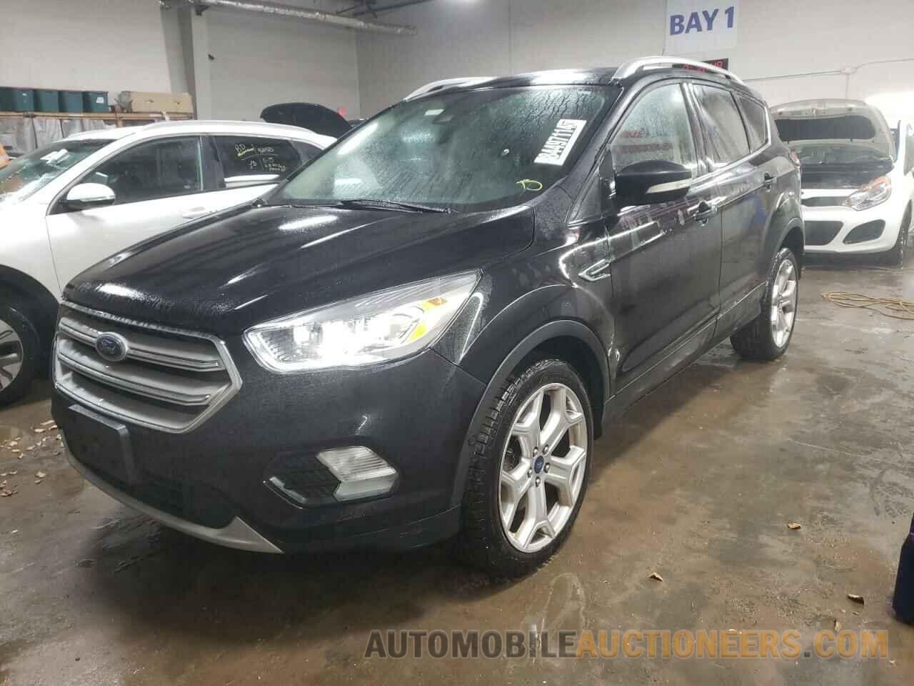 1FMCU9J97KUB63934 FORD ESCAPE 2019