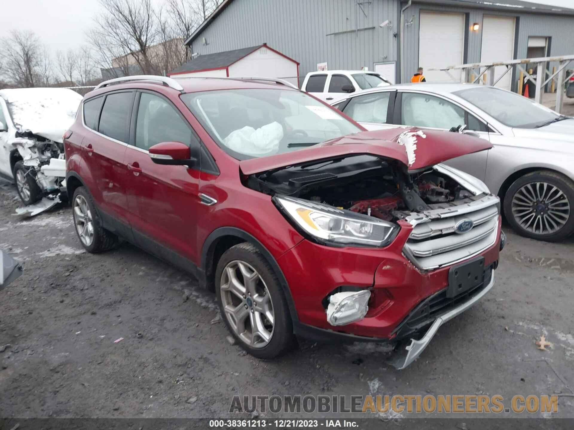 1FMCU9J97KUC49230 FORD ESCAPE 2019