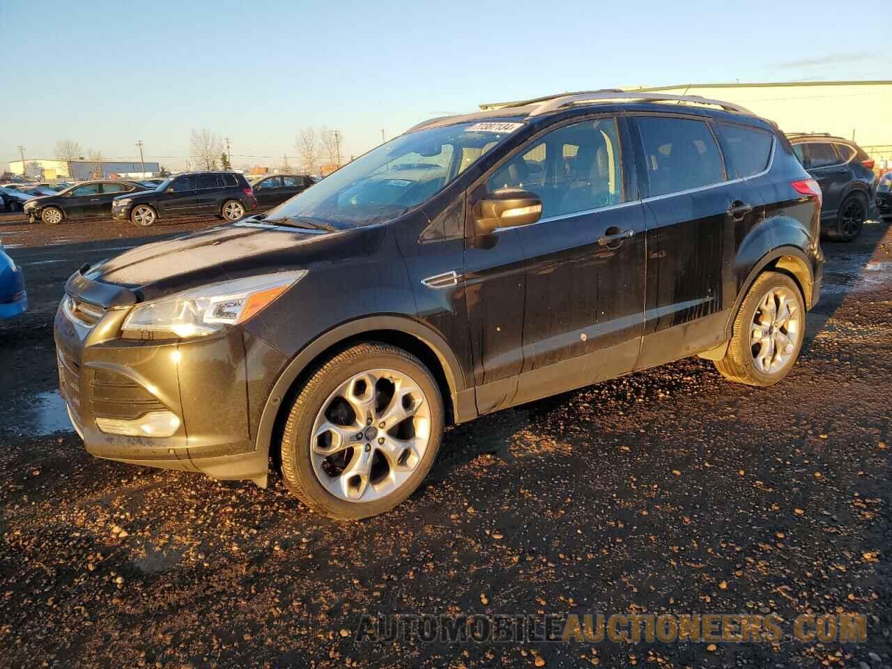 1FMCU9J98DUC65116 FORD ESCAPE 2013