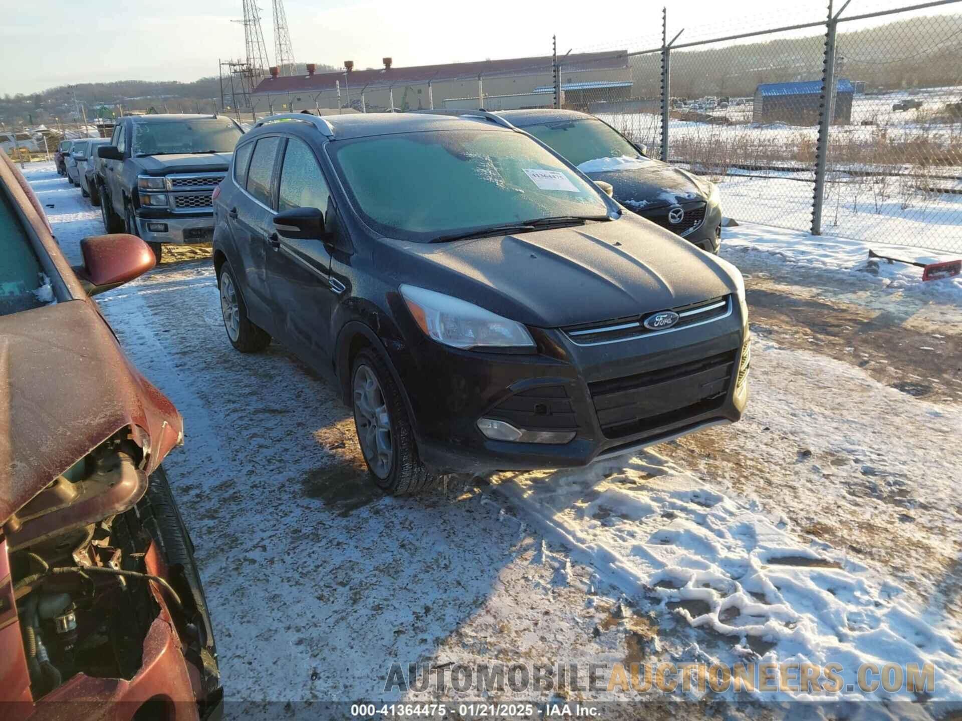 1FMCU9J98EUE23035 FORD ESCAPE 2014