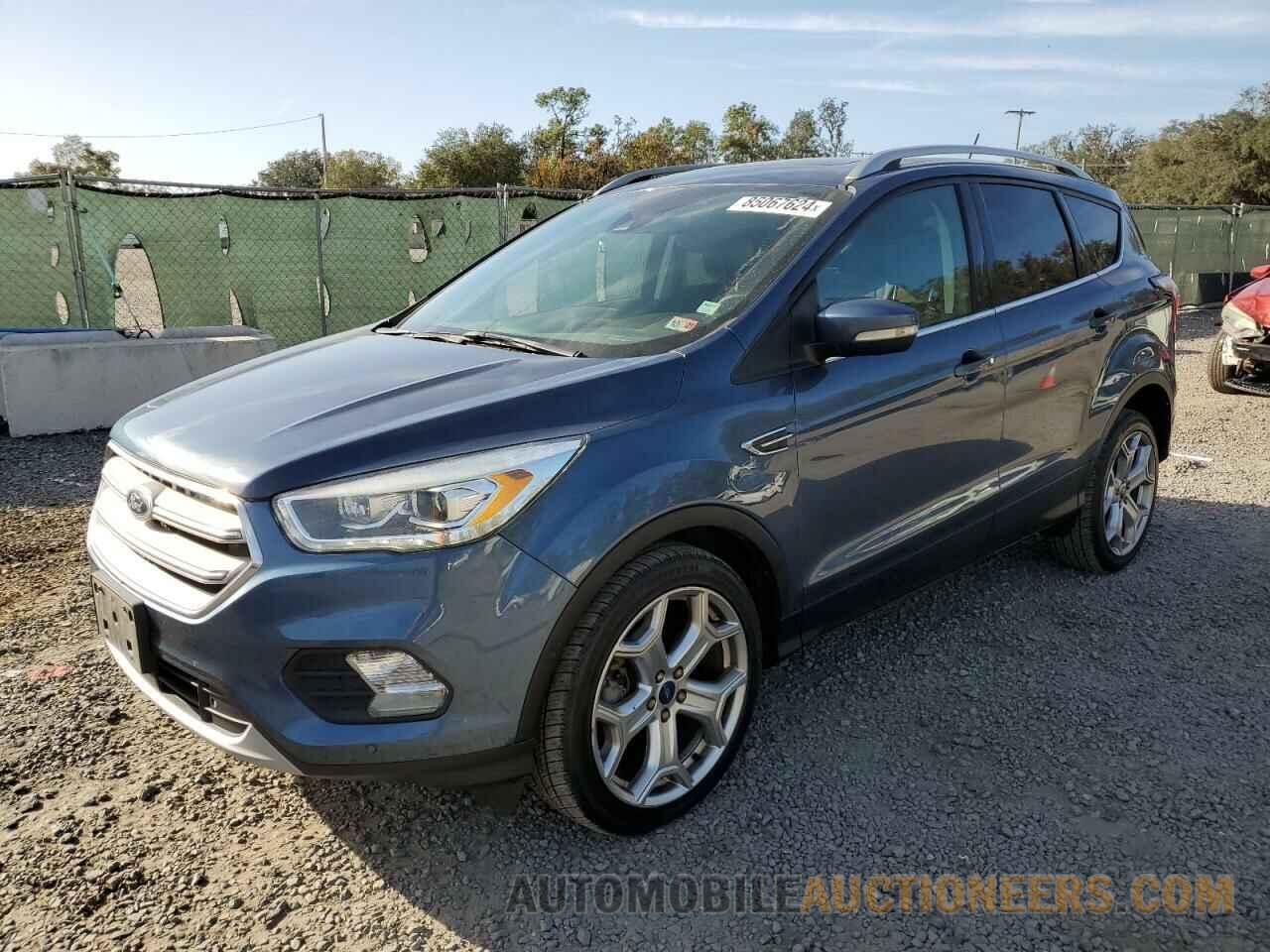 1FMCU9J98JUA07495 FORD ESCAPE 2018