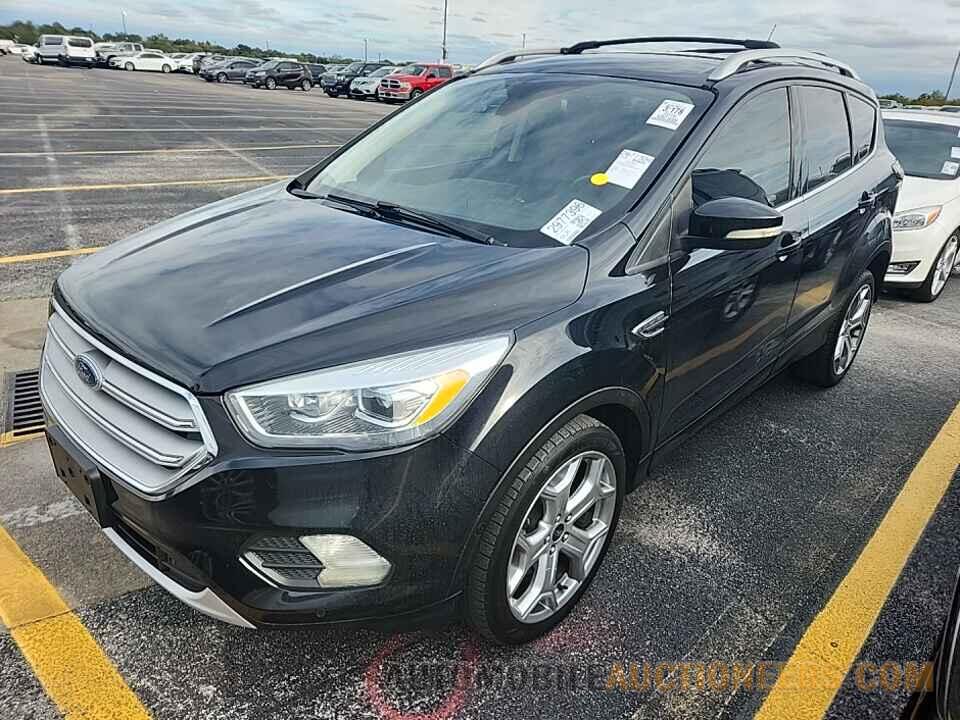 1FMCU9J98JUB72074 Ford Escape 2018