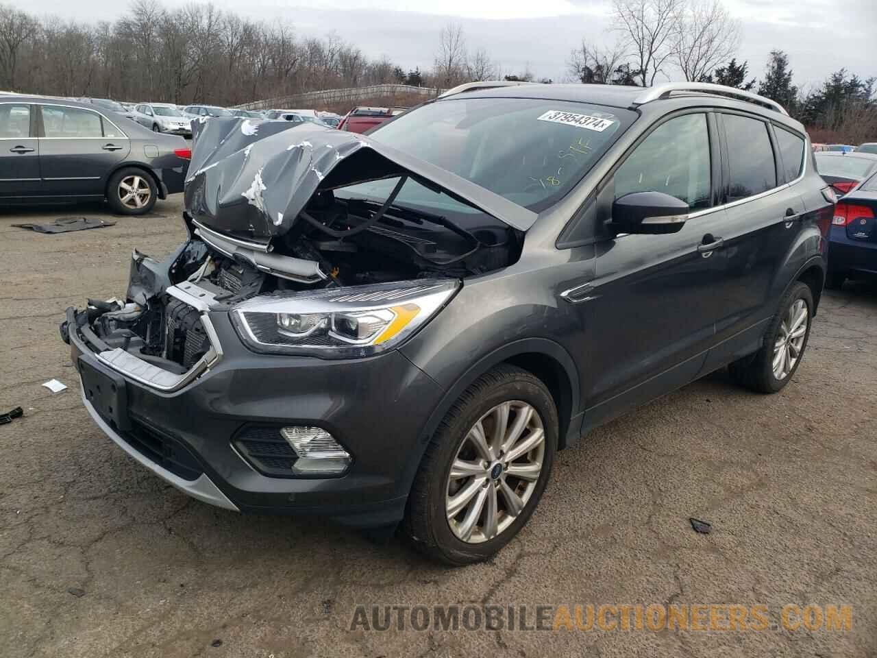 1FMCU9J98JUD11457 FORD ESCAPE 2018