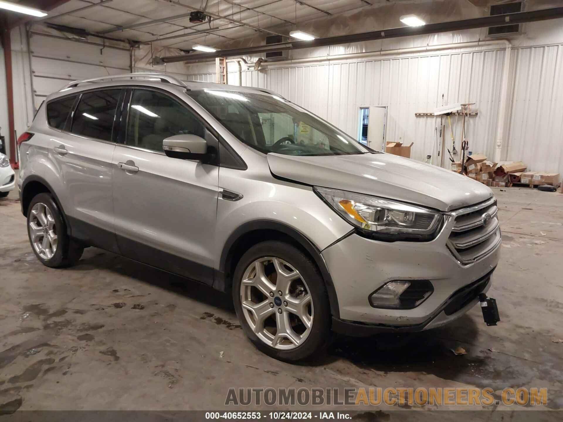 1FMCU9J98KUB03029 FORD ESCAPE 2019