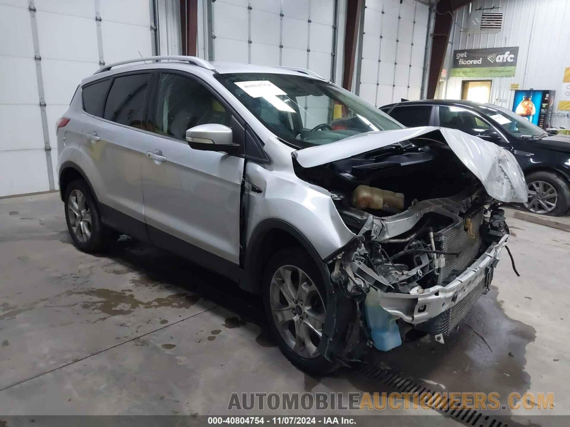 1FMCU9J99EUB85924 FORD ESCAPE 2014