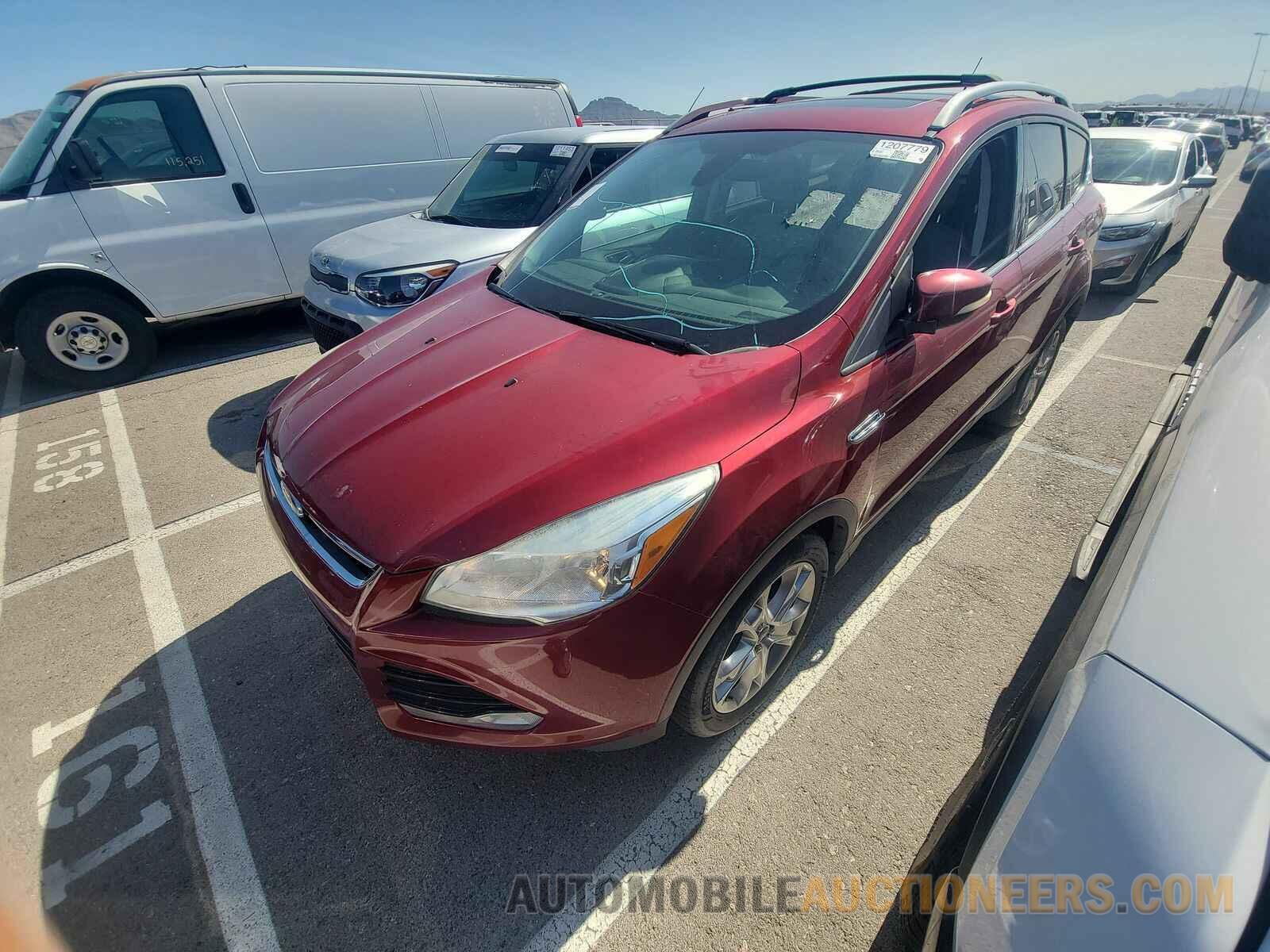 1FMCU9J99FUC82817 Ford Escape 2015