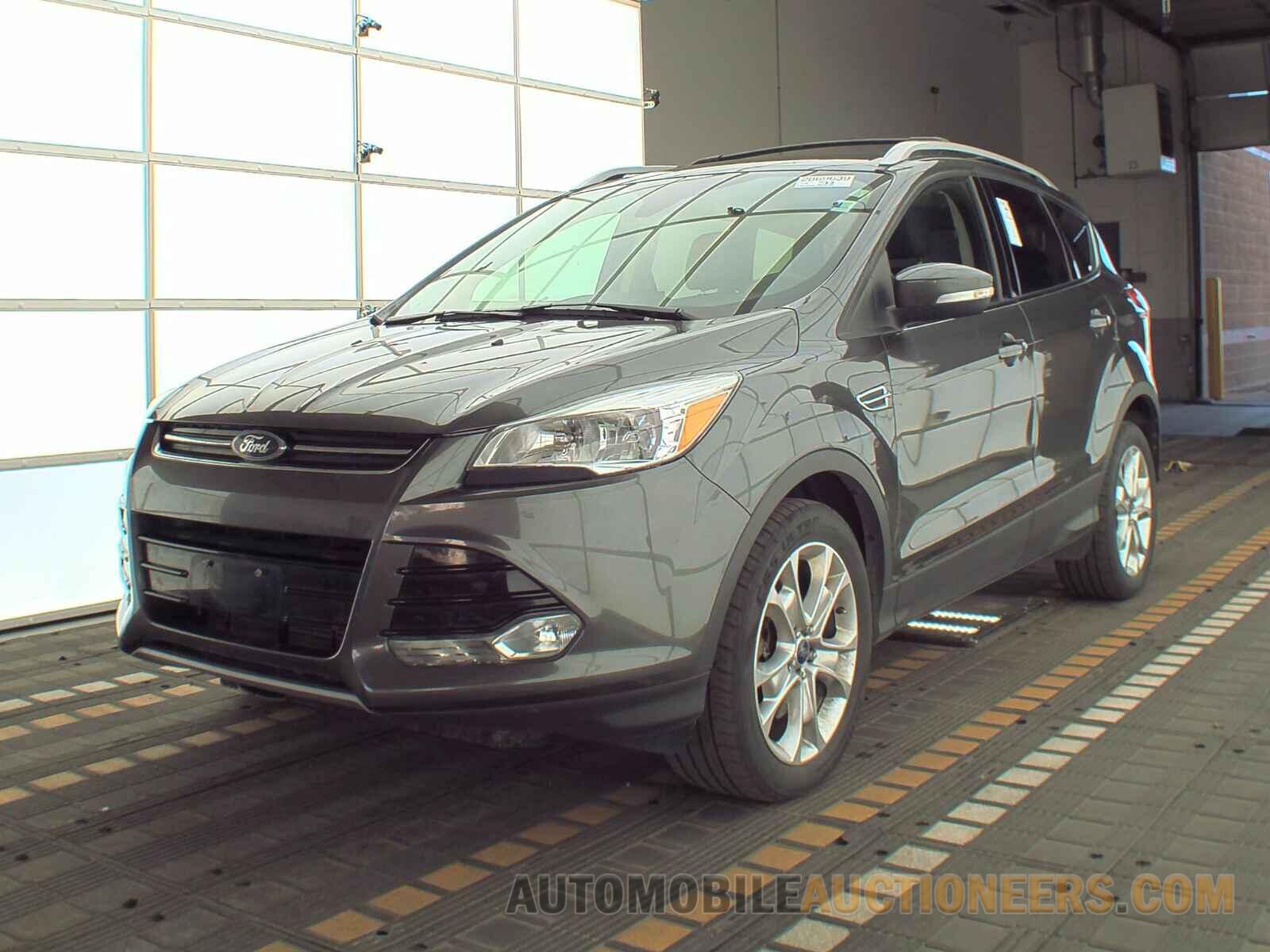 1FMCU9J99GUC88618 Ford Escape 2016